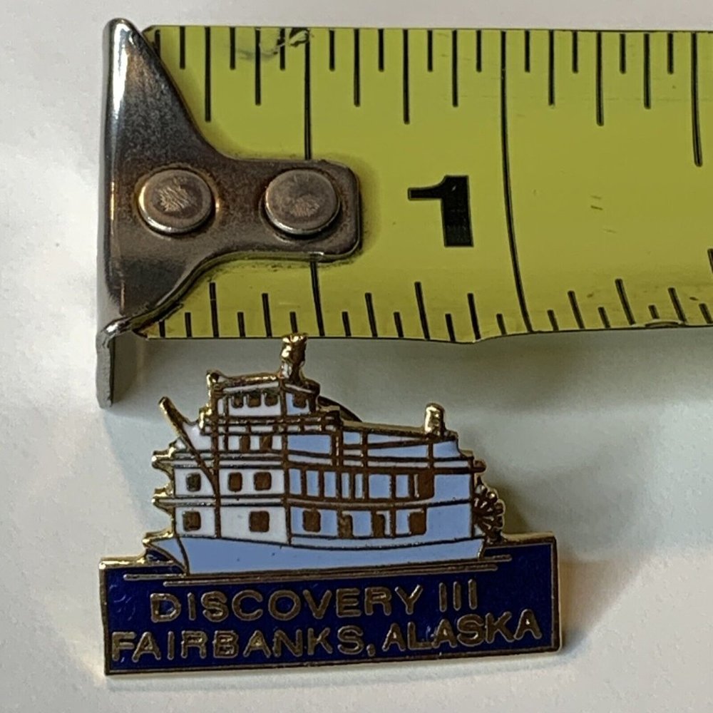 Discovery III Riverboat - Fairbanks, Alaska Lapel Pin Pinback - Picture 5 of 5